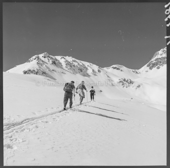 Winter Aufstieg zum Piz Clünas (bei Schlivèra)