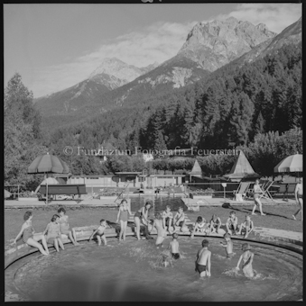 Strandbad Vulpera Gesamtansicht Kinderbassin