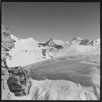 Piz Minschun, Blick auf Stammer und Muttler