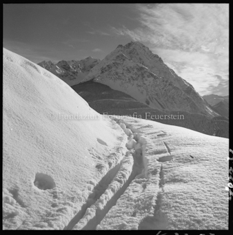Piz Pisoc, Motiv bei Scuol mit Skispur