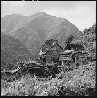 Val Verzasca Dorf Vogorno