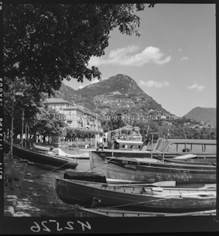 Lugano, Quai mit Monte Brè
