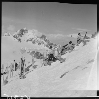 Silvrettatour 1956, Fuorcla Buin mit Schattenhorn und Silvrettahorn