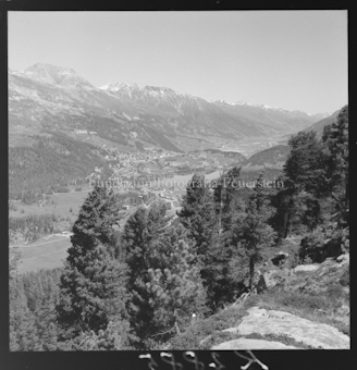 Sicht ins Tal, Wald und Dörfer