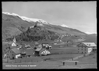 Dörfer und Schloss Tarasp