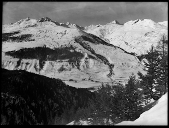 Wintermotiv, Skigelände Motta Naluns (oberhalb Scuol) von San Jon aus