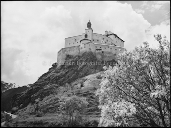 Schloss Tarasp