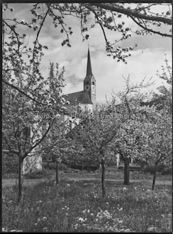 Kirche Scuol