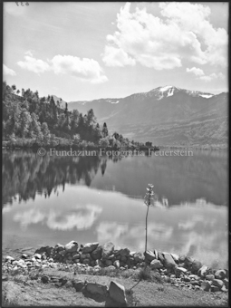 Seelandschaft mit Wolken