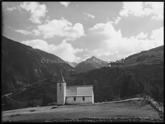 Disentis, Kirche mit Mompé Medels