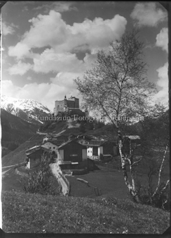 Schloss Tarasp von Kreuzberg