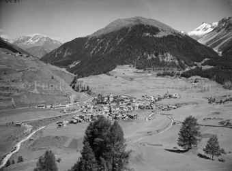 Bergün mit Latsch