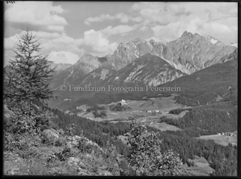 Schloss Tarasp, von Bellavista Ardez aus