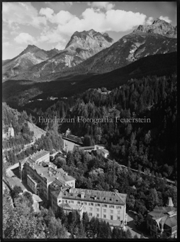Kurhaus und Trinkhalle Tarasp mit Vulpera