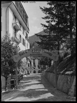 Passugg Aufgang zum Hotel