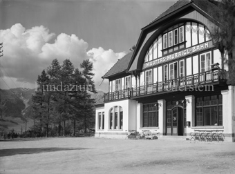 Muragl-Bahn, Talstation
