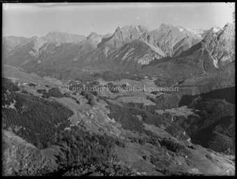 Ardez, Panorama Mot del Om gegen Ftan (2 Platten)