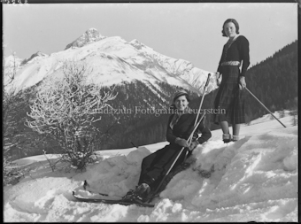 Winter S-chanf mit Piz d'Esen (2 Caratsch)