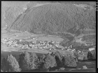 Scuol Totalansicht von San Jon weg