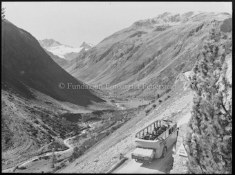 Postauto Susch-Davos (bei Susch)