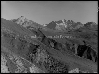 Oberpost, Blick von Vallet auf Piz d'Aint