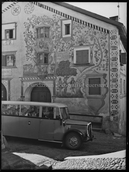 Autopost Scuol Ardez Guarda in Ardez