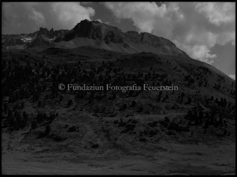 Landschaft mit Bergpanorama