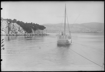 Schiff in Küsten nähe