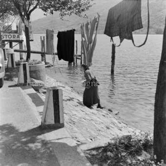 Ristorante im Hintergrund, Luganersee, Bezeichnung Hülle: Tessin 1946