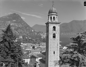 Stadt und Berg im Hintergrund, Bezeichnung Hülle: Lugano