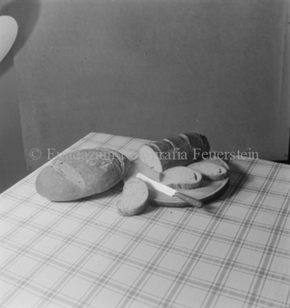 Bezeichnung Hülle: Bauern, Alltag, Brauchtum, Ernte, tägliches Brot, Bauernarbeit, Alpfahrt