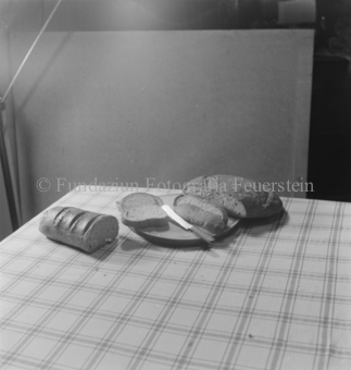 Bezeichnung Hülle: Bauern, Alltag, Brauchtum, Ernte, tägliches Brot, Bauernarbeit, Alpfahrt