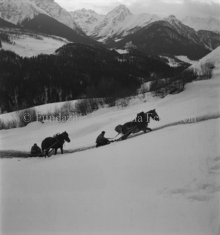 Bezeichnung Hülle: Bauern, Alltag, Brauchtum, Holzarbeiten im Winter