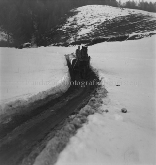 Bezeichnung Hülle: Bauern, Alltag, Brauchtum, Holzarbeiten im Winter