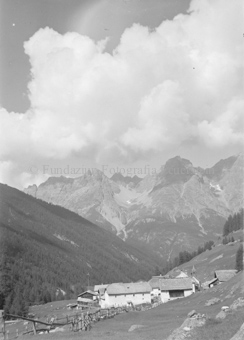 Serie: Nationalpark, Bezeichnung Hülle: Nationalpark, Fräulein Rieser
