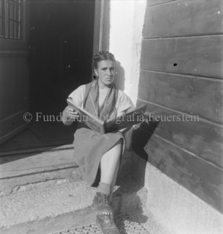 Bezeichnung Hülle: Schafe Tablasat mit Silvia und Mei, 1950