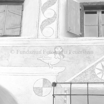 Harpyie / Jungfrauenadler an Hausfassade