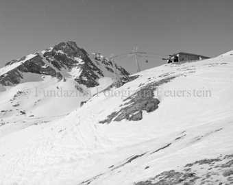 Sessellift Salaniva, Bergstation