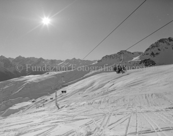 Sessellift Salaniva über Skipiste