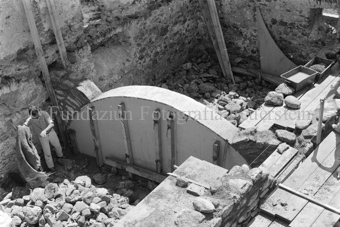Restauration der Schmelzra, Konstruktion eines Mauerbogens