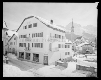 Haus Defila, Sent