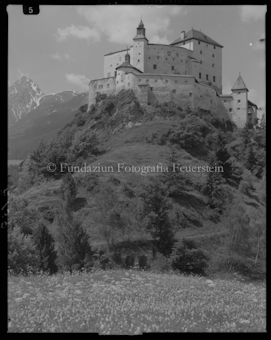Schloss Tarasp