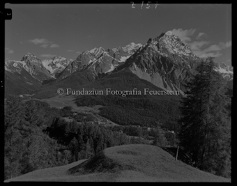 Blick von Scuol auf Vulpera und Pisocgruppe