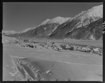 Winter, Samedan gegen Piz d'Esan