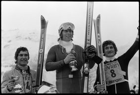 Siegerpodest am Lauberhornrennen 1974: 1. Platz Roland Collombin, 2. Platz Franz Klammer, 3. Platz Herbert Plank 