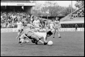 In der Mitte Karl Odermatt und hinten Köbi Kuhn, r.: Jean-Claude Bruttin, Bern, 2. Oktober 1976