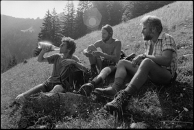 Daniel Bühler, Kurt Saurer und Markus Liechti bei einem Rast