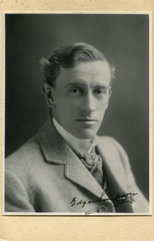 Einzelporträt aus der Porträtserie des Schweizer Photographen Vereins 1894-1940