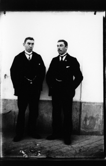 2 hommes