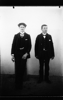 2 hommes
